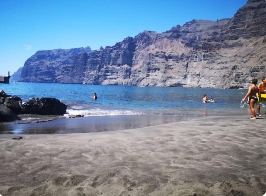 Апартаменты Perfect Getaway In Los Gigantes, Shared Pool-Wifi Акантиладо-де-Лос-Хигантес Экстерьер фото